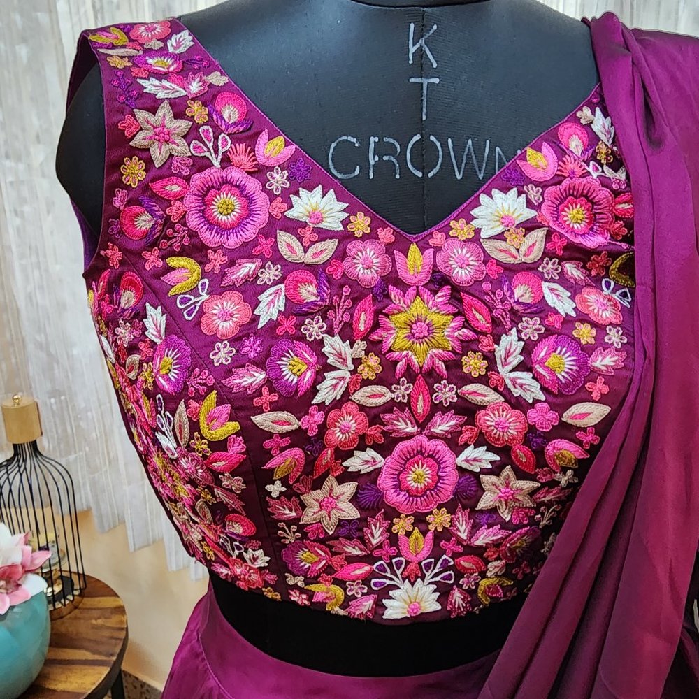 Majenta geo silk ruffled Lehanga - Picture 4 of 4